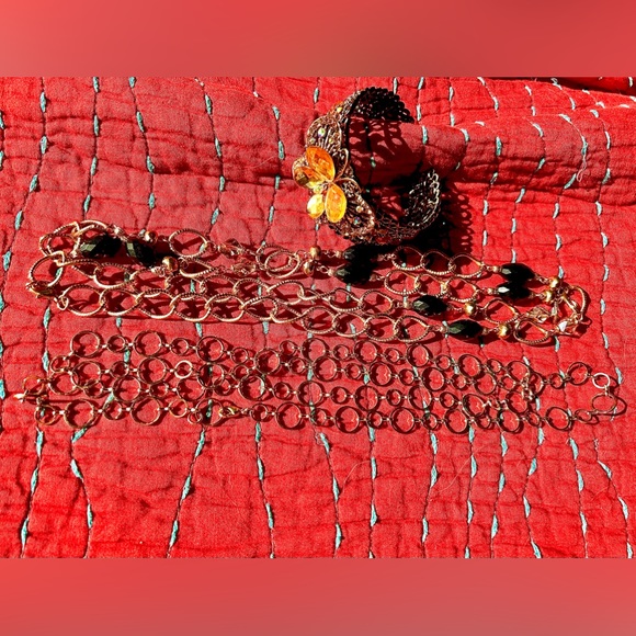 FINAL PRICE! 2 Lovely Gold Necklaces 40+” & a Stunning Golden Butterfly Cuff - Picture 7 of 10